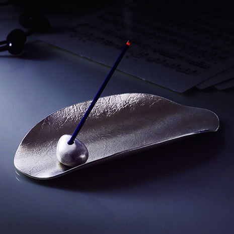 【お香皿/ろうけつ・波＆お香立て/石（小） セット】￥7,150 （税込）