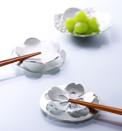 桜の花型の箸置き
